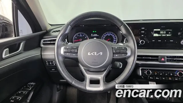 Kia K5 — Фото автомобиля 18