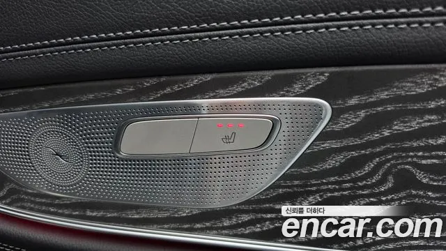 Mercedes-Benz AMG GT 4 двери 43 4MATIC+ Dynamic — Фото автомобиля 28