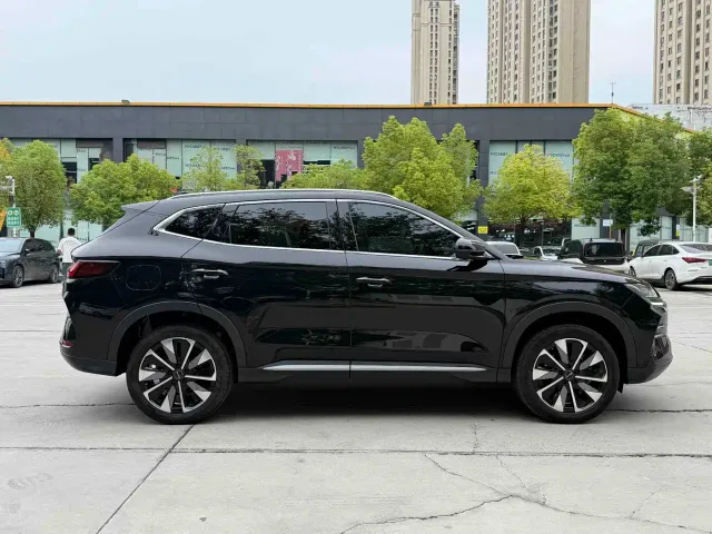 BYD Song PLUS — Фото автомобиля 7