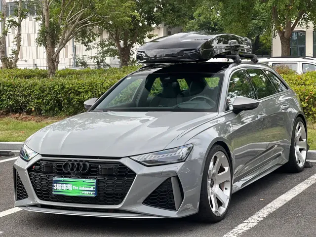 Фотография автомобиля — Audi RS 6