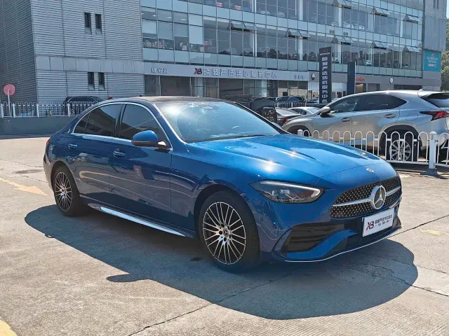 Mercedes-Benz C-Class — Фото автомобиля 3