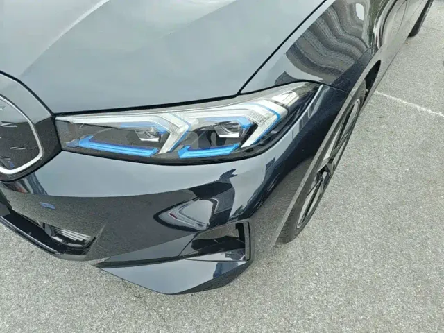 BMW BMW i3 2024 eDrive 40 L Night Sport Package — Фото автомобиля 23