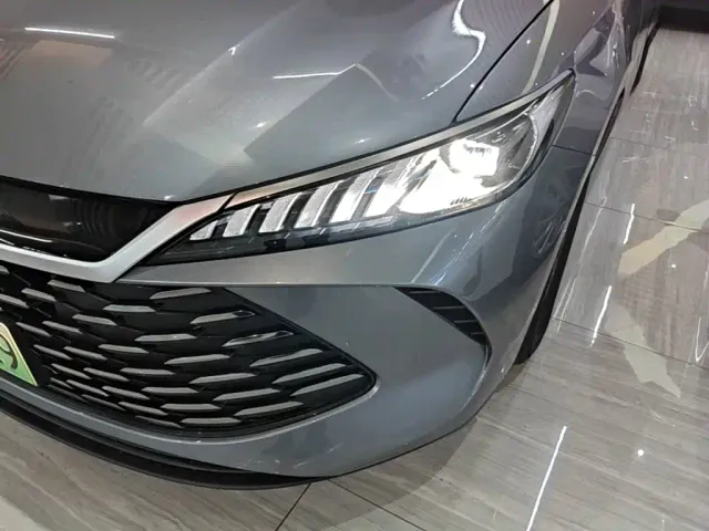 BYD Qin PLUS — Фото автомобиля 23