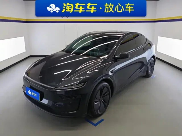 Фотография автомобиля — Tesla Model Y