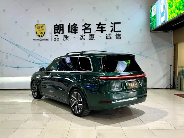 Li Auto L9 — Фото автомобиля 4