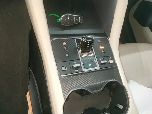 BYD Song PLUS — Фото автомобиля 13