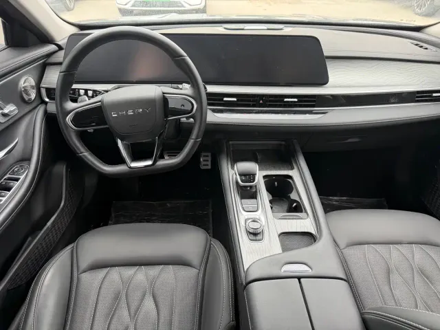Chery Arrizo 8 — Фото автомобиля 9