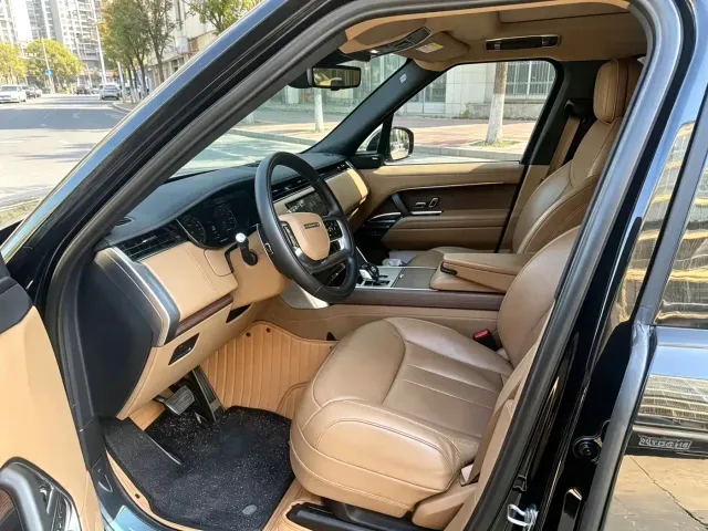 Land Rover Range Rover — Фото автомобиля 4