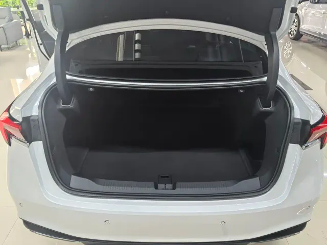 Buick LaCrosse — Фото автомобиля 16