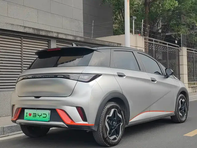 BYD Dolphin — Фото автомобиля 6
