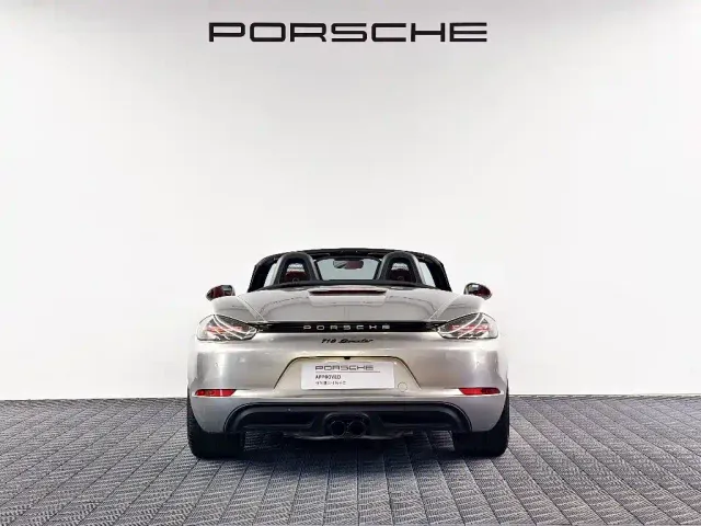 Porsche 718 — Фото автомобиля 7