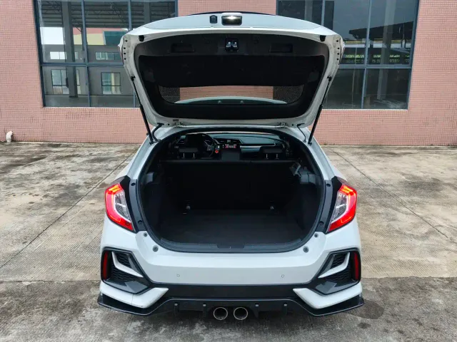Honda Civic — Фото автомобиля 20