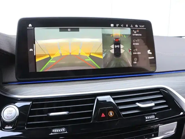 BMW 5 Series — Фото автомобиля 9