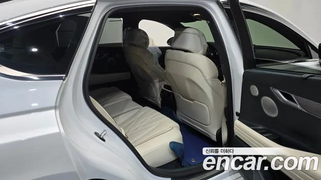 Genesis G80 RG3 — Фото автомобиля 17