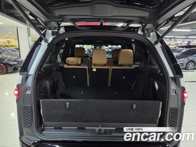 Land Rover Discovery — Фото автомобиля 6
