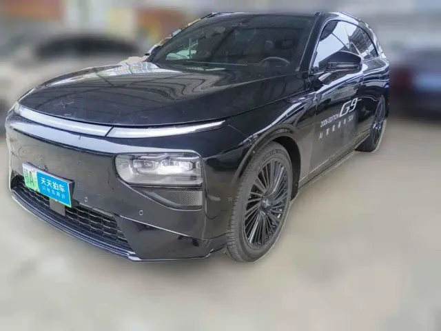 Фотография автомобиля — Xpeng G9