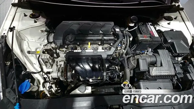 Hyundai Avante CN7 — Фото автомобиля 6