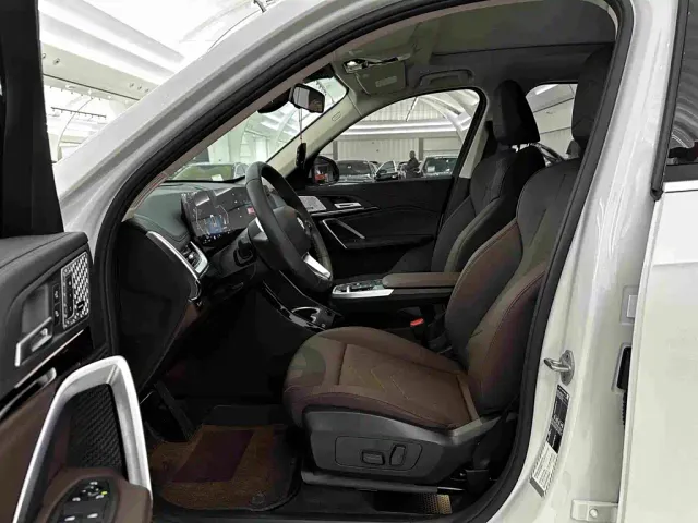 BMW X1 — Фото автомобиля 7