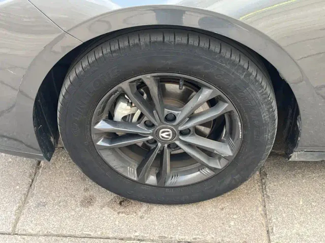 Changan Lamore — Фото автомобиля 9