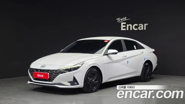 Фотография автомобиля — Hyundai Avante CN7