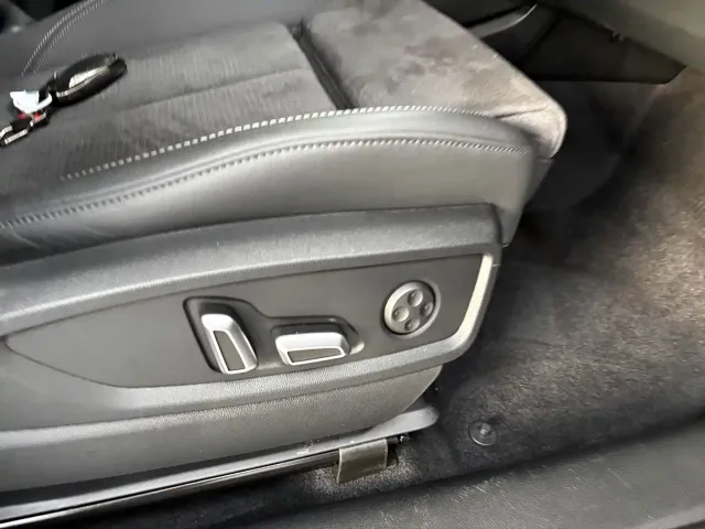 Audi Q5L Sportback — Фото автомобиля 27