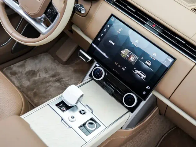 Land Rover Range Rover — Фото автомобиля 23
