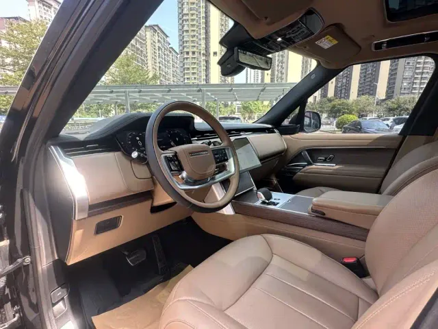 Land Rover Range Rover — Фото автомобиля 10