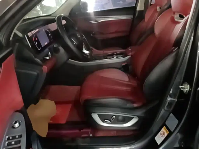 Changan CS75 Plus — Фото автомобиля 14