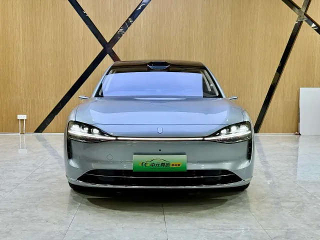 Stelato S9 — Фото автомобиля 2
