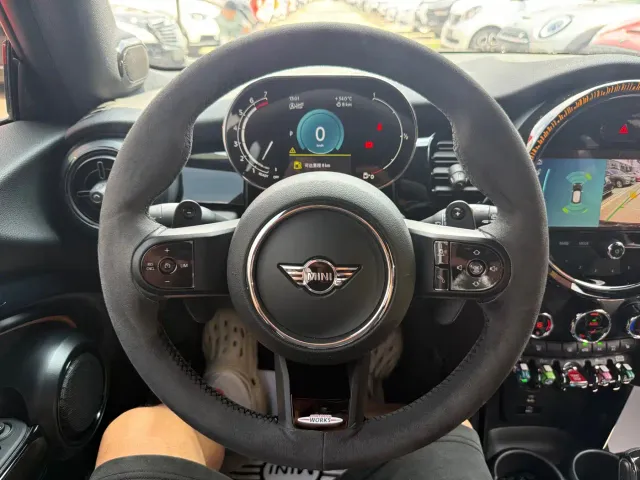 MINI Hatch — Фото автомобиля 15