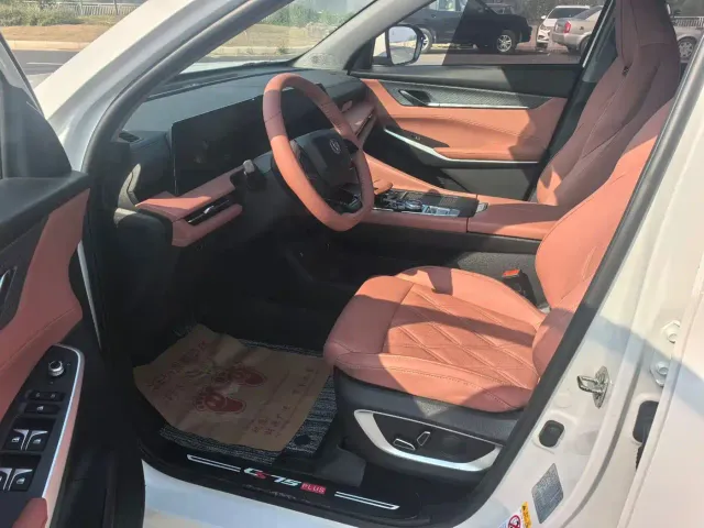 Changan CS75 Plus — Фото автомобиля 4