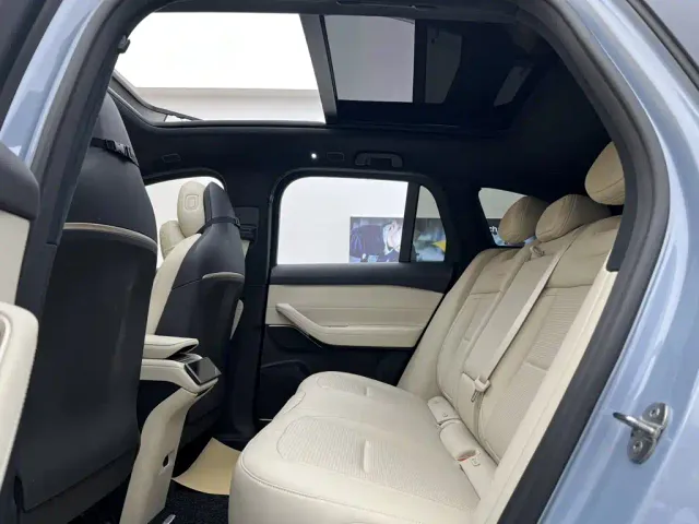 NIO NIO ES6 2024 75kWh — Фото автомобиля 20