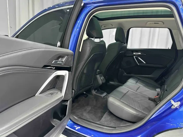 BMW X1 — Фото автомобиля 14