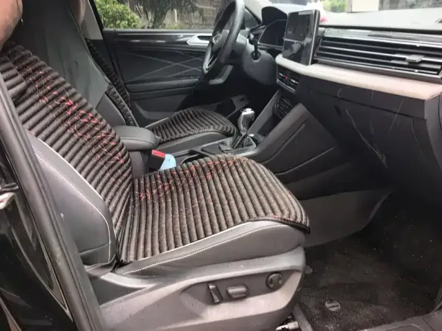 Volkswagen Tiguan L — Фото автомобиля 8