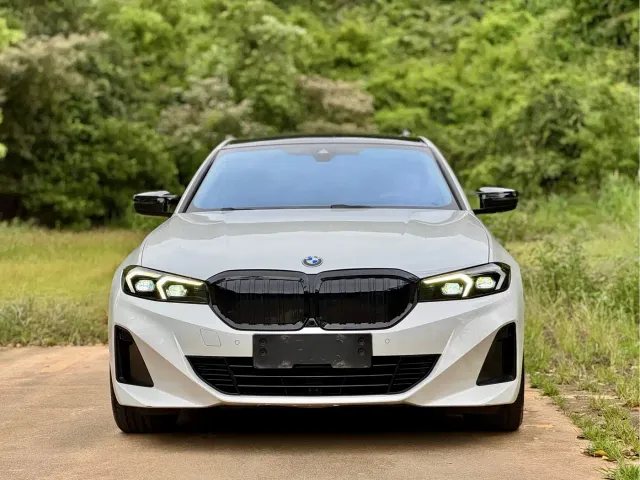 BMW i3 — Фото автомобиля 2