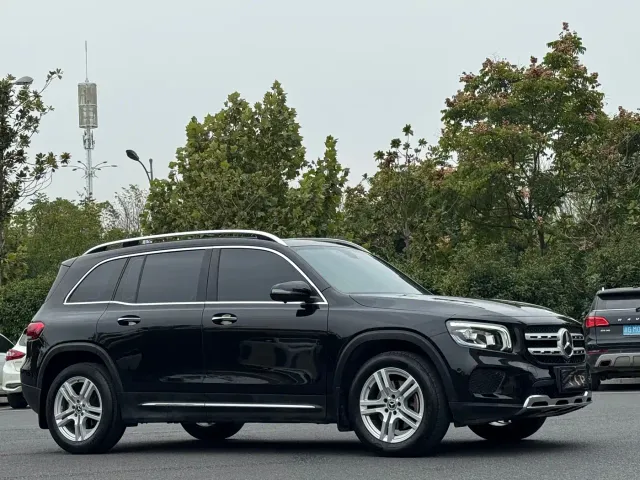 Mercedes-Benz GLB-Class — Фото автомобиля 3