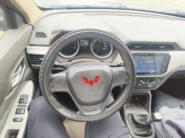 Wuling Motors Wuling Hongguang 2021 1.5L Facelift S Comfort Electric Power Steering LAR — Фото автомобиля 10