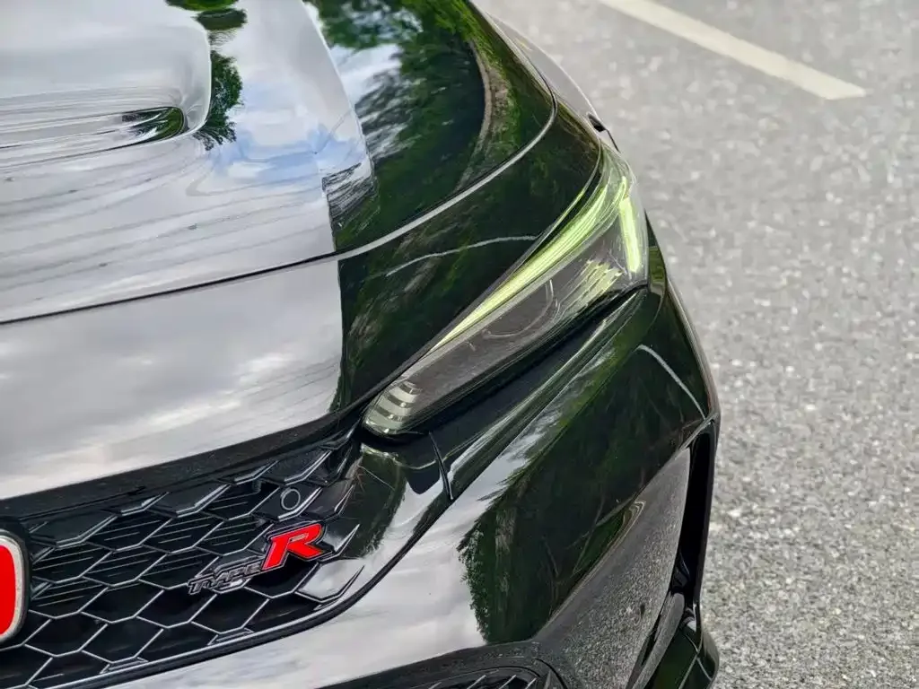 Honda Civic (Import) 2023 2.0T 420TURBO TYPE R — Фото автомобиля 7