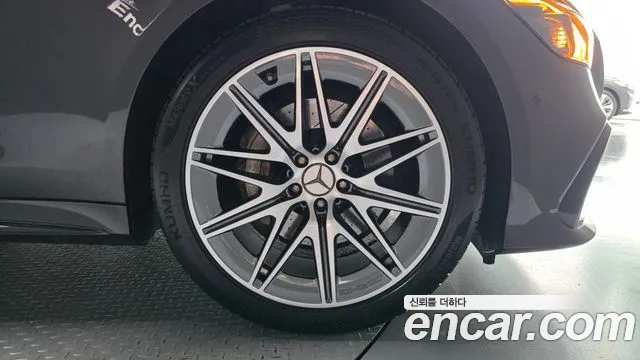 Mercedes-Benz AMG GT 4 двери 43 4MATIC+ — Фото автомобиля 21