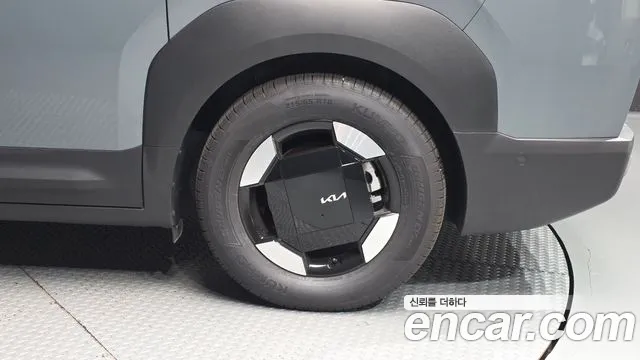 Kia PV5 — Фото автомобиля 6