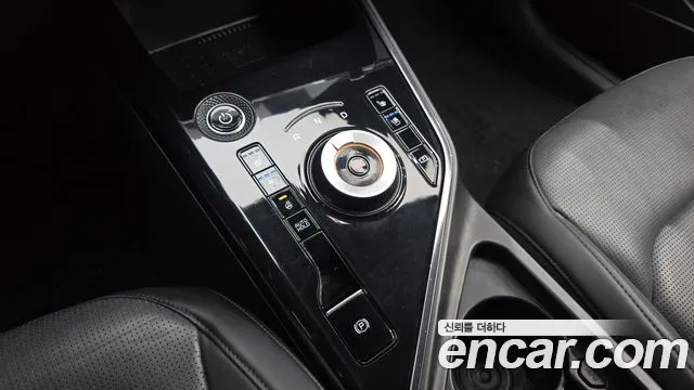 Kia Niro Niro (New) — Фото автомобиля 9
