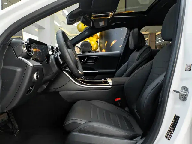 Mercedes-Benz C-Class — Фото автомобиля 26