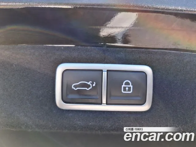 Hyundai Grandeur GN7 — Фото автомобиля 11