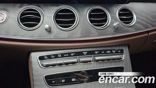 Mercedes-Benz E-Class W213 — Фото автомобиля 23