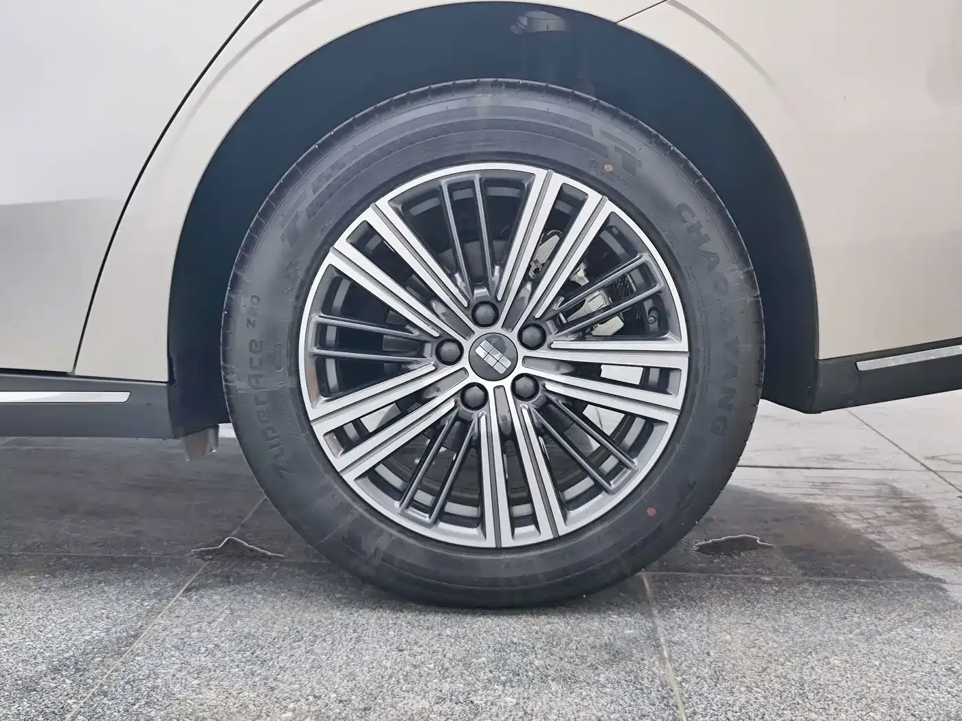 Geely Galaxy Galaxy Stellar 6 2025 Base Version — Фото автомобиля 13