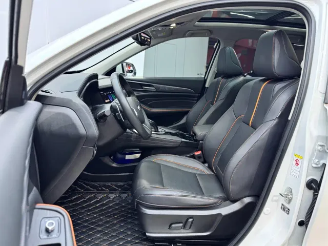 Haval F7 — Фото автомобиля 9