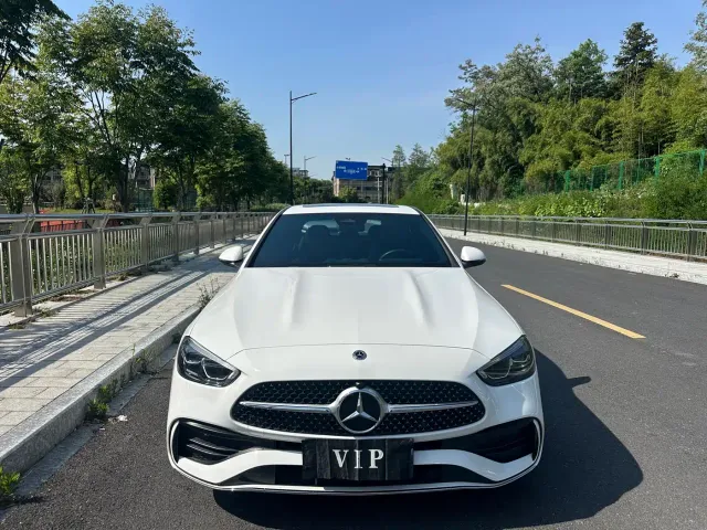 Mercedes-Benz C-Class — Фото автомобиля 2
