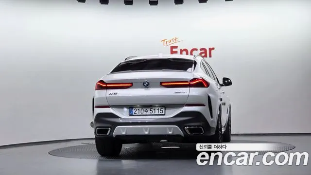 BMW X6 xDrive40i M Sport — Фото автомобиля 2
