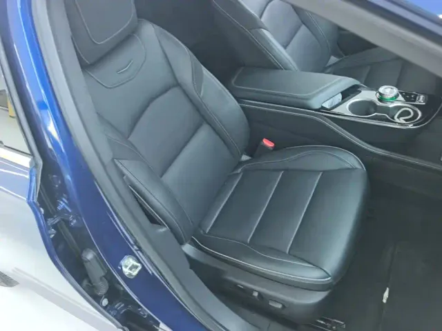 Cadillac GT4 — Фото автомобиля 24