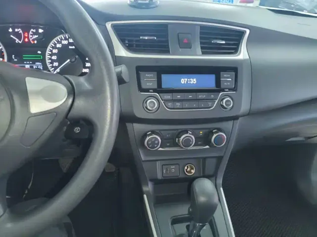 Nissan Sylphy — Фото автомобиля 12